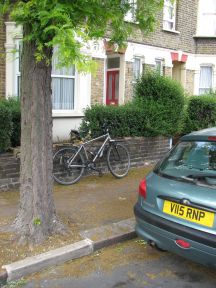 Greenwich Meridian Marker; England; LB Waltham Forest; Leytonstone (E11)